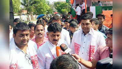 ಅಸ್ಸಾಂ ಚುನಾವಣಾ ಪ್ರಚಾರದಲ್ಲಿ ಸಚಿವ ಡಿಕೆಶಿ