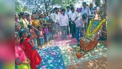 ವನವಾಸಿ ಜನರ ಶಿಕ್ಷಣಕ್ಕೆ ಒತ್ತು ನೀಡಿ