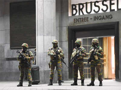 ब्रसल्ज के संदिग्ध क्रायेम पर पैरिस हमलों के मामले में भी आरोप लगे