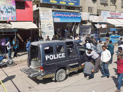 पोलियो अभियान के दौरान हमलों में सात पुलिसकर्मी मारे गए