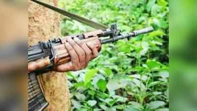 कश्मीर में सुरक्षा बलों के साथ मुठभेड़ में दो आतंकवादी ढेर