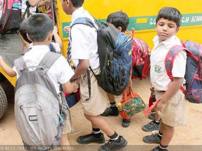 बच्चों का बैग हल्का करने का स्कूलों को CBSE का निर्देश