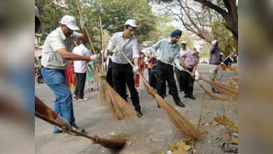 राजे ने दी खुले में शौच से मुक्त ग्राम पंचायतों को सफाईकर्मी रखने की सौगात
