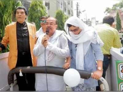 দুর্বল প্রতিপক্ষ, নারদের হুলেও নির্বিকার শোভন