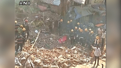मुंबई में 3 मंजिला इमारत ढही, 6 की मौत