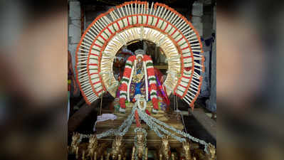 ಮೇಲುಕೋಟೆ: ರಾಮಾನುಜರ 999ನೇ ಜಯಂತ್ಯುತ್ಸವಸಂಭ್ರಮದ ಚಂದ್ರಪ್ರಭಾ ವಾಹನೋತ್ಸವ