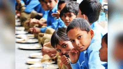 उत्तर प्रदेशः मिड-डे मील में अब बच्चों को फल भी मिलेंगे