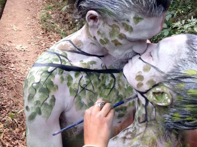 इस आर्टिस्ट ने प्रकृति में छिपा दी अपनी कला