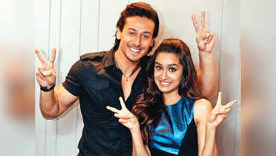 It’s party time for Tiger Shroff and Shraddha Kapoor 