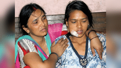 एकतरफा प्यार में 9वीं की लड़की को मारा चाकू, चेहरे पर आए 15 टांके
