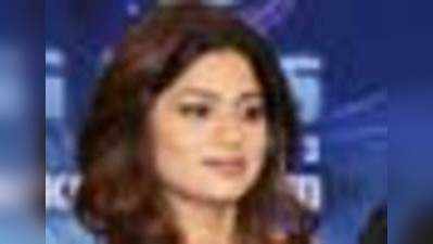 शिल्पा की शादी में धमाल मचाने वाली हूं: शमिता शेट्टी  