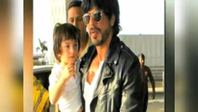 With AbRam in arms, SRK proves to be a doting father 