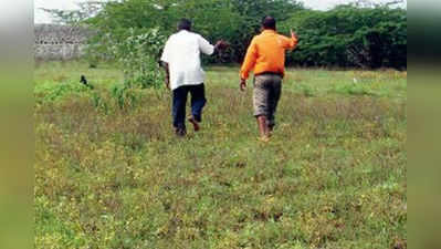 ನೂರು ಎಕರೆ ಭೂಮಿ ನೇರ ಖರೀದಿ