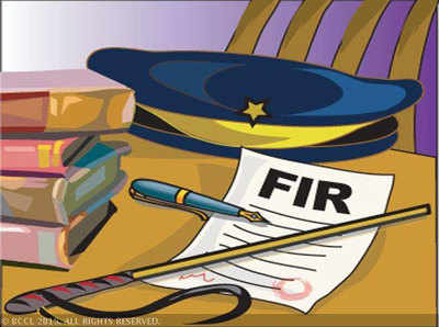 लड़कियों को हथियारों की ट्रेनिंग पर FIR दर्ज