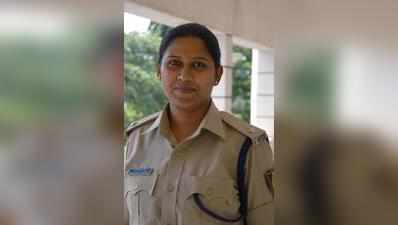 मंत्री का फोन होल्ड पर रखने वाली DSP ने दिया इस्तीफा