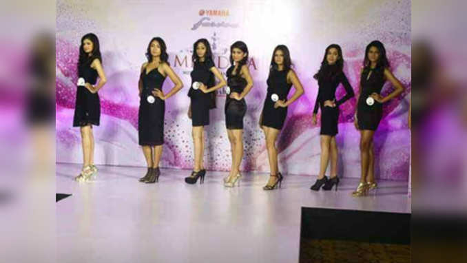 Cocktail round at Yamaha Fascino Miss Diva 2016 Kolkata