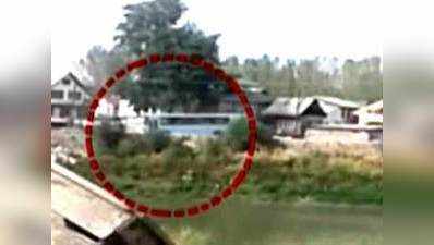 Pampore: Attack on CRPF bus caught on camera 