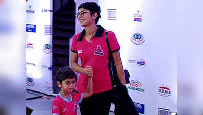 Aamir’s little son Azad watches kabaddi match with mom Kiran 