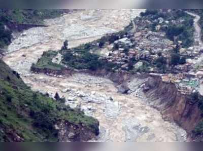 মেঘভাঙা হঠাত্‍ বৃষ্টিতে উত্তরখণ্ডে মৃত ৩০, নিখোঁজ ২৫