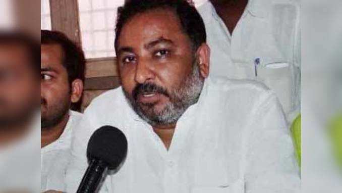 Where is Dayashankar? Cops hunt for him as BSP takes to streets in UP 