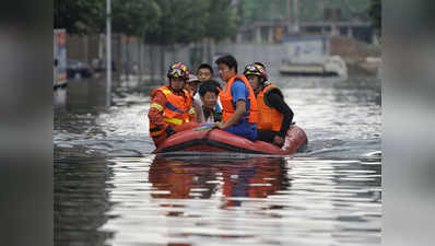 चीन में बारिश से 225 की मौत या लापता, ढाई लाख लोग फंसे