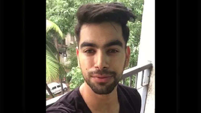 Mr India 2015 finalist Rishabh Bajaj congratulates Mr World 2016 Rohit Khandelwal