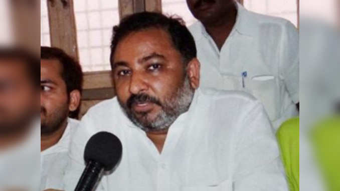 Non-bailable warrant against Dayashankar for derogatory remarks against Mayawati 