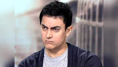 आमिर खान और रणवीर सिंह को सर्विस टैक्स डिपार्टमेंट ने भेजे लेटर