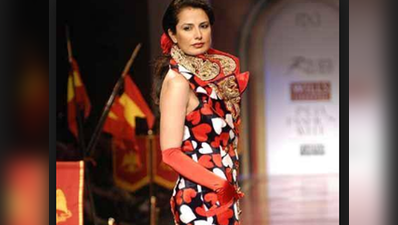 अब भारतीय रेलवे कर्मचारी पहनेंगे रितु बेरी की डिज़ाइनर ड्रेस