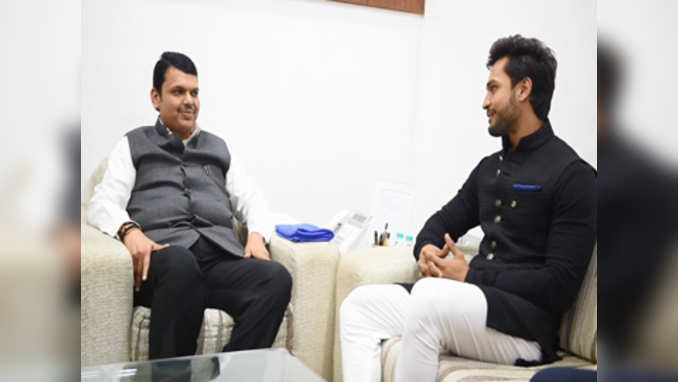 Mr World Rohit Khandelwal meets Maharashtra CM Devendra Fadnavis