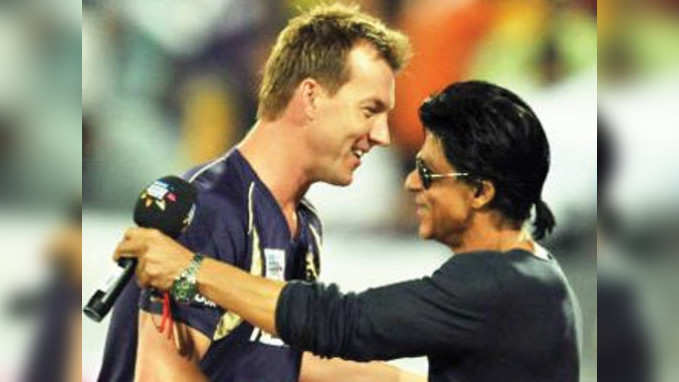 Brett Lee to invite SRK for his debut films screening? 