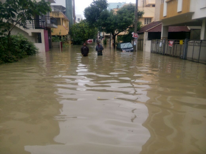 ಮಳೆಗೆ ಬೆಂಗಳೂರು ತತ್ತರ