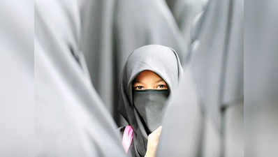 अमेरिका में हिजाब पहनने को लेकर मुस्लिम महिला को नौकरी से निकाला