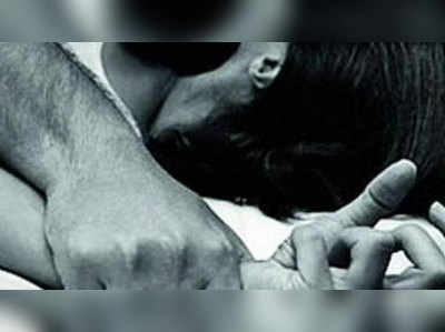 ​ বলিউডের স্বপ্ন দেখিয়ে ২ বছর ধরে স্যার আমায় Rape করল