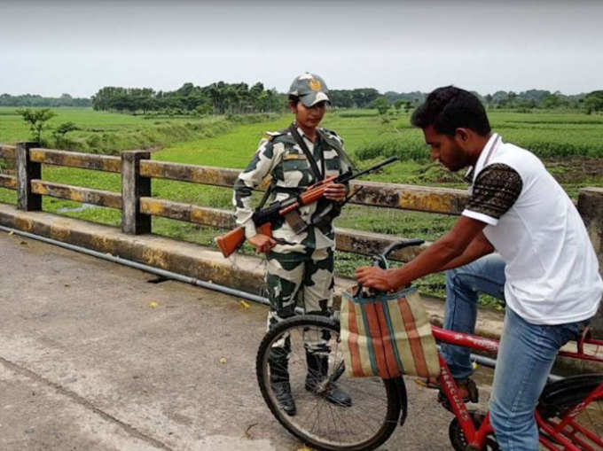 किसी से कम नहीं BSF की महिला सिपाही