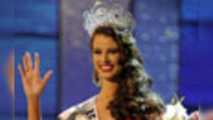 मिस व्हेनेझुएला झाली ब्रम्हांड सुंदरी २००९