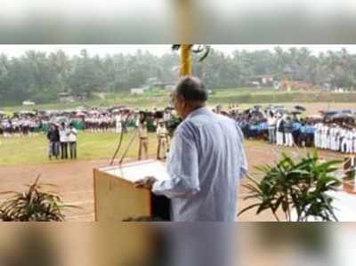 ದೇಶ ಒಡೆಯುವ ವ್ಯಕ್ತಿಗಳ ಬಗ್ಗೆ ಜಾಗೃತೆ ಇರಲಿ