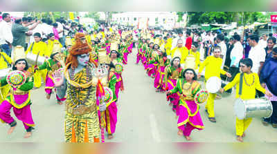 ಜನಸ್ತೋಮದ ನಡುವೆ ದಸರಾ ಸಂಭ್ರಮ