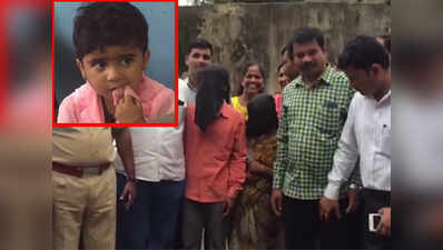 Baby abducted from CST station rescued, couple arrested 