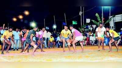 ಹೊನಲು ಬೆಳಕಿನ ಕಬಡ್ಡಿ ಪಂದ್ಯಾವಳಿಗೆ ಚಾಲನೆ