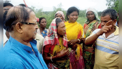 বাড়তি টাকা চান সিঙ্গুরের অনিচ্ছুকরা