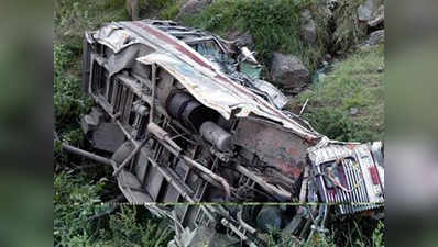उत्तराखंड: बस के खाई में गिरने से 8 की मौत