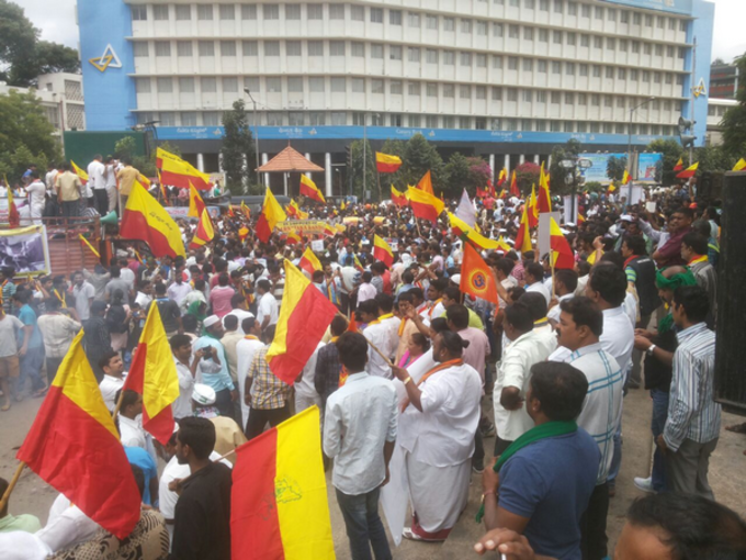 ಕಾವೇರಿಗಾಗಿ ಕರ್ನಾಟಕ ಬಂದ್