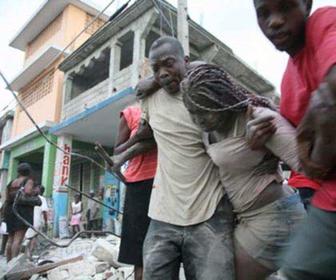 भूकंप से हिल गया हैती