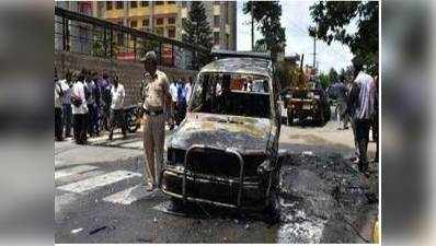 कावेरी विवाद: बेंगलुरु में हुई हिंसा ने शहर को घायल कर दिया