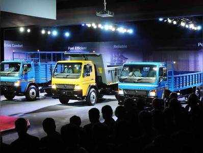 डैमलर ने दुनिया को दिखाए भारत में बने अपने ट्रक