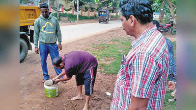 ಬ್ಯಾಡಗಿ ಬಾರ್‌, ಅಂಗಡಿಗಳ ಮೇಲೆ ಎಸಿ ದಿಢೀರ್‌ ದಾಳಿ