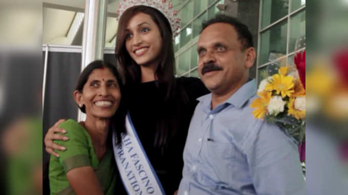 Miss Diva Supranational Srinidhi Shetty homecoming ceremony 