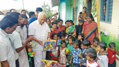 ಹಳಿಯಾಳ ಅಭಿವೃದ್ಧಿಗೆ ಬದ್ಧ: ಸಚಿವ ಆರ್ವಿಡಿ