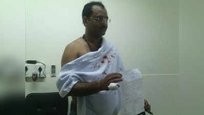 बीएचयू में डेप्युटी रजिस्ट्रार पर चाकू से हमला